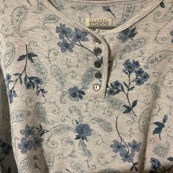 Classic Elements Grey and Blue Floral Paisley Print Long Sleeve Henley Top - Picture 2 of 4